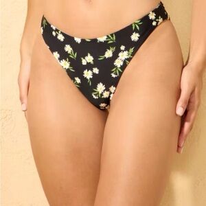 Shade & Shore Women’s Reversible Bikini Bottom Floral/Polka Dots H/L Size-L NWT